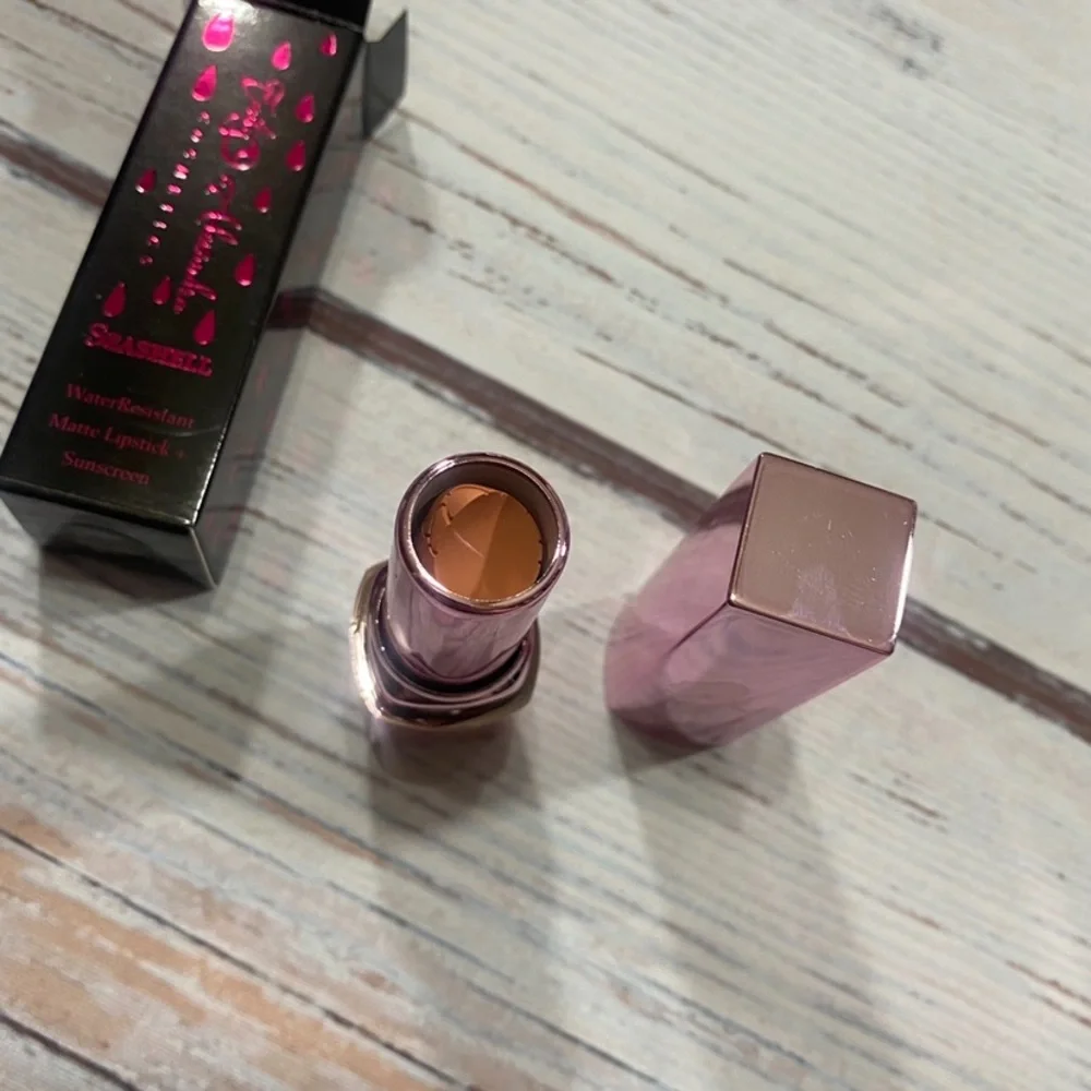 Emily Alexandra Water Resistant Matte Lipstick